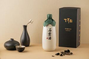 [대전 동구] 석로주 도자기 700ml (석이원주조 전통주 약주)