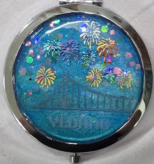 예당호 출렁다리 레진 데코 양면거울