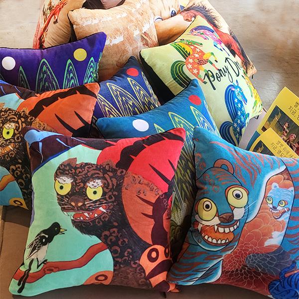 [영도벨벳] 벨벳 쿠션 민화 일월오봉도 까치호랑이 8종