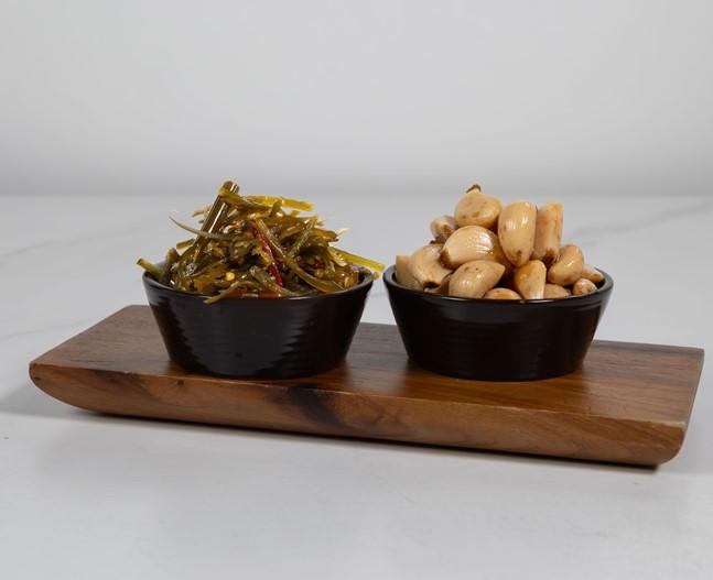 마늘, 모듬채(마늘쫑,고추채) 1kg (1+1)