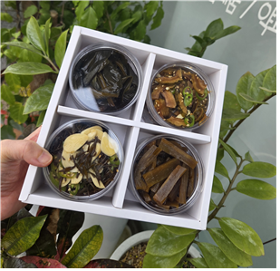 장아찌4종세트(명이, 메론, 톳, 궁채장아찌)