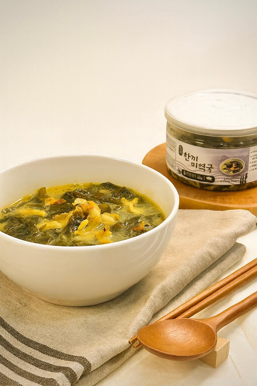 [한끼푸드] 전복미역국 프리미엄 밀키트 290g 2.5~3인분